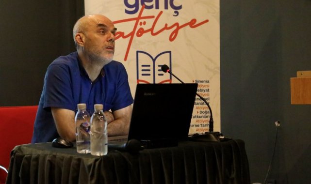 Sakarya'da 'Genç Atölye'de sinema konuşuldu
