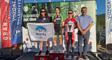 Sakaryalı sporcular pedalda şampiyonluğu kaptırmıyor