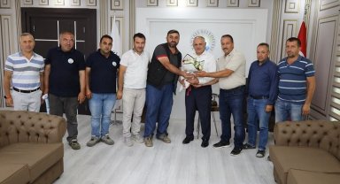 Yahyalı Belediyesi işçilerinden Öztürk'e zam teşekkürü