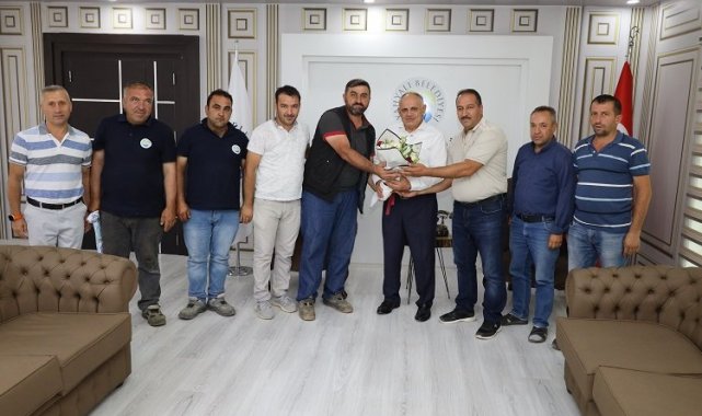 Yahyalı Belediyesi işçilerinden Öztürk'e zam teşekkürü