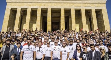14 günlük 'Zafer' yürüyüşü noktalandı
