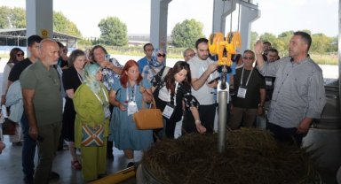 Akademisyenlerden distilasyon merkezine tam not
