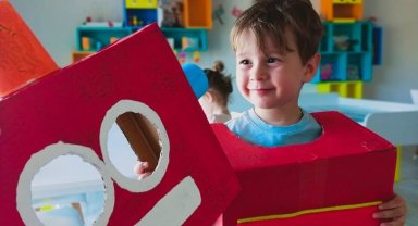 Balıkesir'de anaokulu öğrencileri robotik kodlama öğreniyor