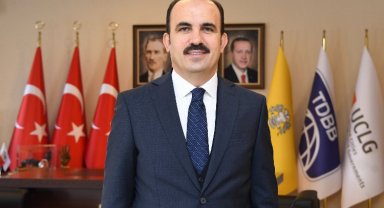 Başkan Altay'dan Konya sanayisine ihracat tebriği