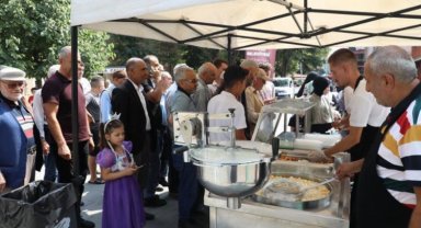 Bursa İnegöl şehitlerini unutmadı