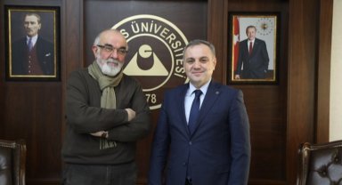 ERÜ Rektörü'nden öğrencilere 'hoş geldin' mesajı