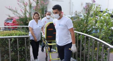 Evde Sağlık Hizmetleri yüzlerce hastaya ulaşıyor