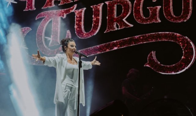 Fatma Turgut GastroANTEP'te sahne aldı