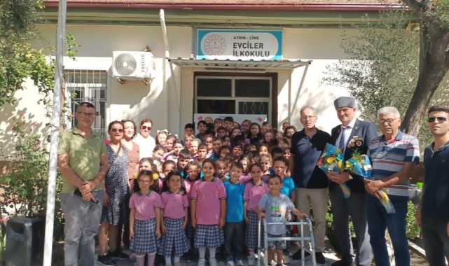 Gazilerden minik öğrencilere ziyaret