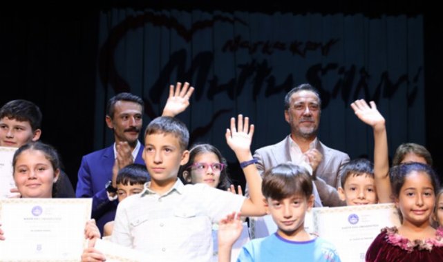 İstanbul Silivri'de öğrenciler İngilizce'yi ücretsiz öğreniyor