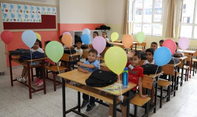 Hataylı depremzede öğrencilere destek
