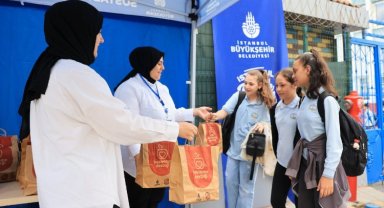 İstanbul'da 900 bin öğrenciye beslenme desteği
