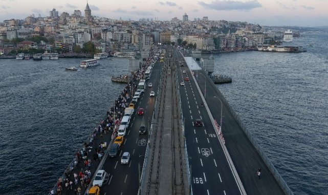 İstanbulluların Galata Köprüsü sevinci