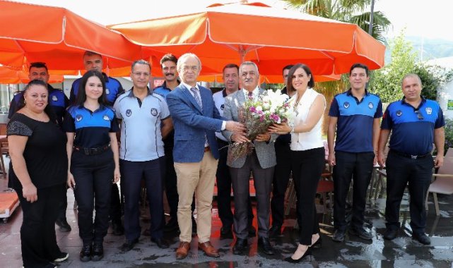 İzmir Narlıdere'de Zabıta Haftası kutlandı