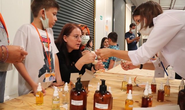 İzmir'de 'Masal Fabrikada Şenliği' düzenlenecek