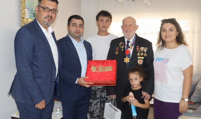 İzmit kahraman gazileri unutmadı