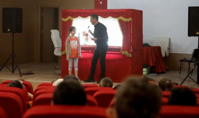 'Karagöz Göklerde' öğrencilerle buluşuyor
