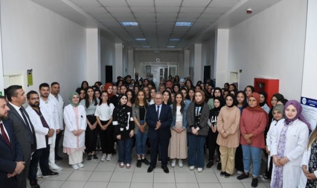 Kayseri Büyükşehir'den öğrencilere ulaşım yardımı