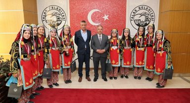 Kayseri Talas folklorda başarı rüzgarları estirdi