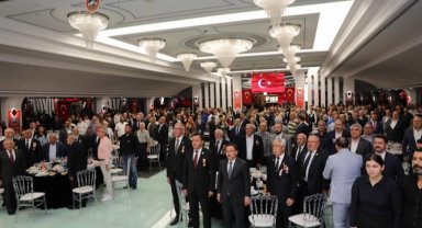 Kayseri Valisi'nden gaziler onuruna yemek