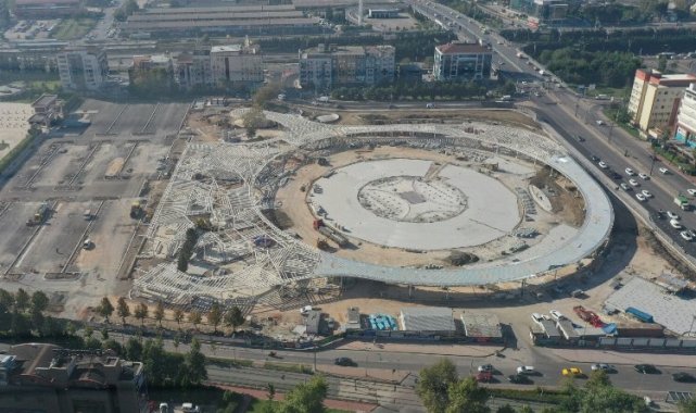 Kocaeli Milli İrade Meydanı'ndaki otoparkta sona yaklaşıldı