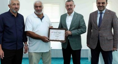 Kocaeli'de okul yaptıran hayırseverlere teşekkür