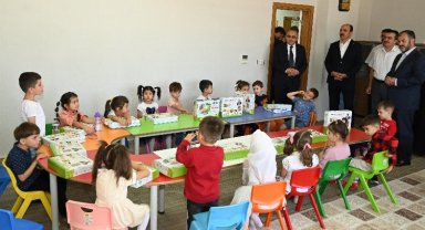 Konya'da Kur'an öğrencilerine eğitim seti dağıtıldı