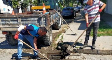 Manisa Alaşehir'de su taşkınlarına karşı temizlik