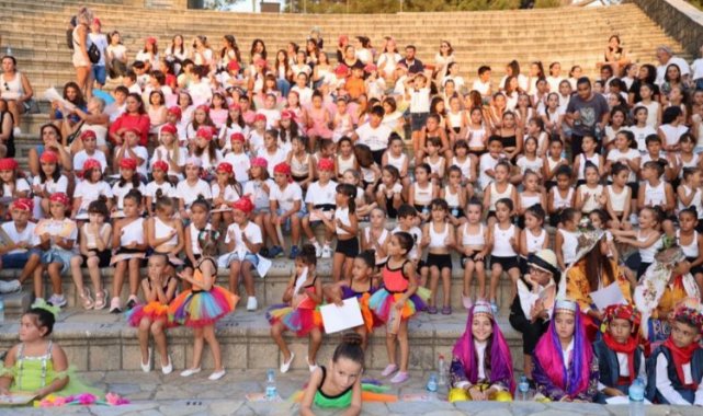 Marmaris'te genç fidanlar okula hazır