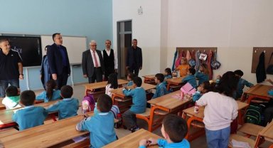 Mehmet Savran'dan öğrencilere ziyaret