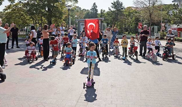 Minikler sporla enerji biriktiriyor