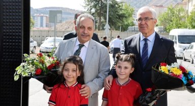 Mustafa Yalçın'dan öğrencilere mesaj