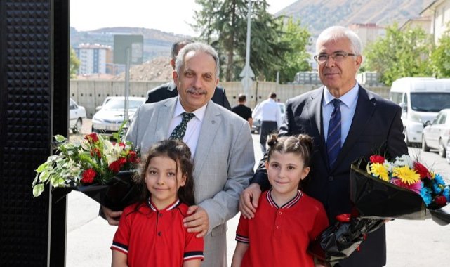 Mustafa Yalçın'dan öğrencilere mesaj