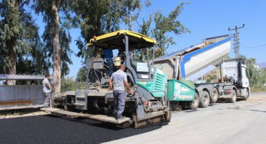 Naras köprüsüne sıcak asfalt