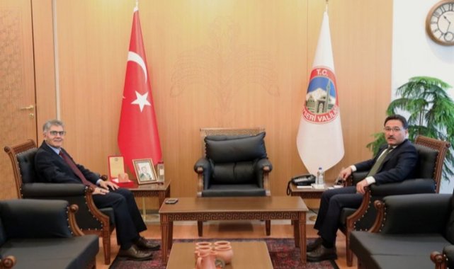 Niğde Valisi'nden mevkidaşı Gökmen Çiçek'e ziyaret