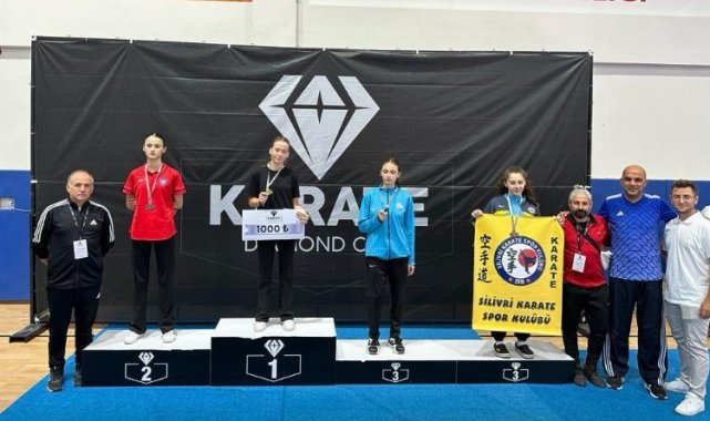 Nilüferli karatecilerden 1 altın 2 bronz madalya