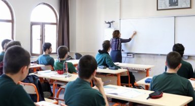 Ortaöğretim'de değişiklik 'Resmi'leşti...