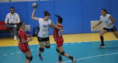 Poyrazın Kızları taraftarıyla buluşuyor