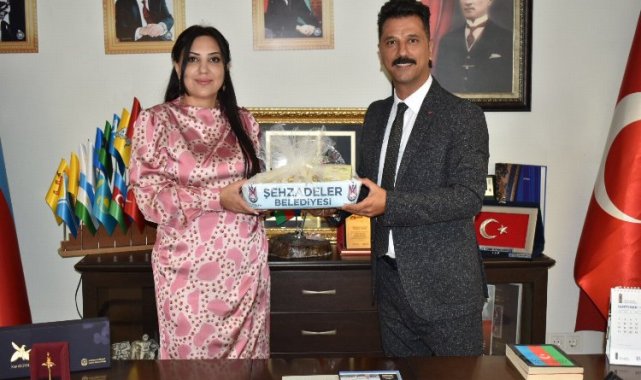 Siirtli başkandan Manisalı Azerilere ziyaret
