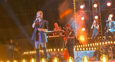 Sıla'dan Bursa'da duygulandıran konser