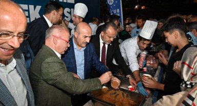 Süleyman Çelebi, Bursa'da Mevlid Kandili'nde anıldı