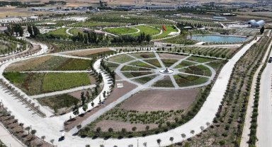 Türkiye'nin en büyük tarım kampüsü kapılarını açtı