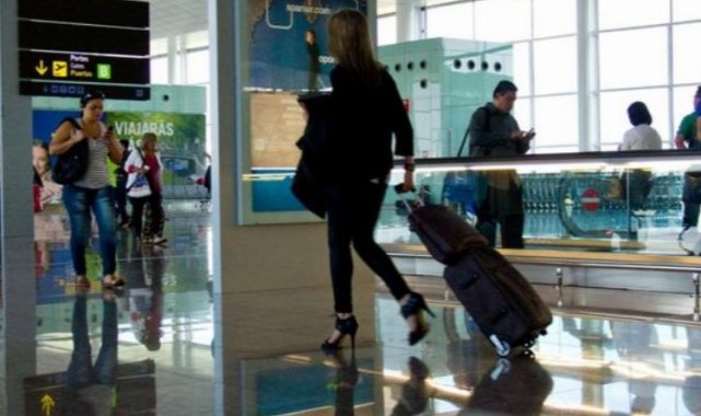 Amerikalı üniversiteliye Dubai'de 'dokunma' cezası!