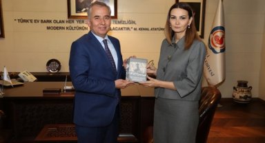 Başkan Zolan'dan Ganire Paşayeva için taziye mesajı