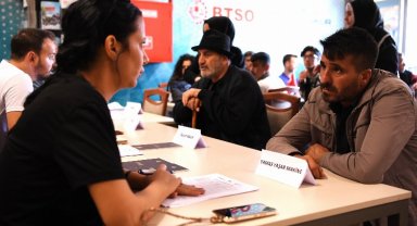 Bursa Osmangazi'de istihdam buluşmaları sürüyor