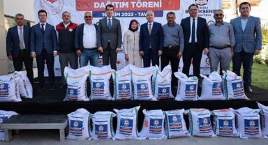 Çiftçiye 146 tonluk Macar fiği desteği