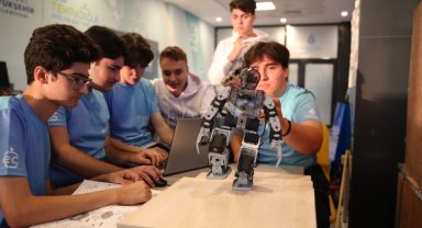 İstanbul'da robot yarışlarına geri sayım