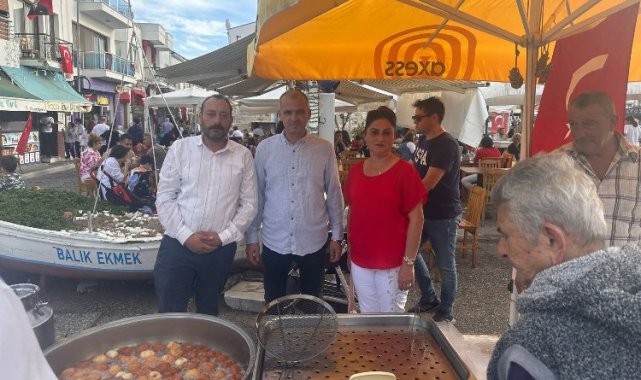 İzmir Foça'da MHP'den lokma hayrı