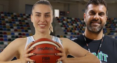 İzmit'in Perilerinden 2 sporcu milli maçta görevli