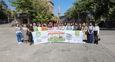Kayseri Talas'tan yeni öğrencilere oryantasyon